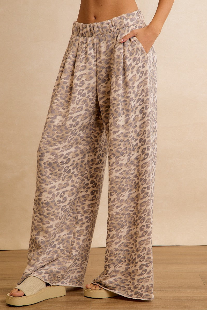 Downtime Leopard Wide Leg Pants - Leopard