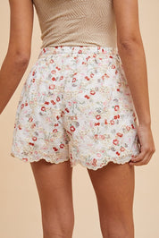 Eden Scallop Edge Embroidery Floral Print Shorts - Westly