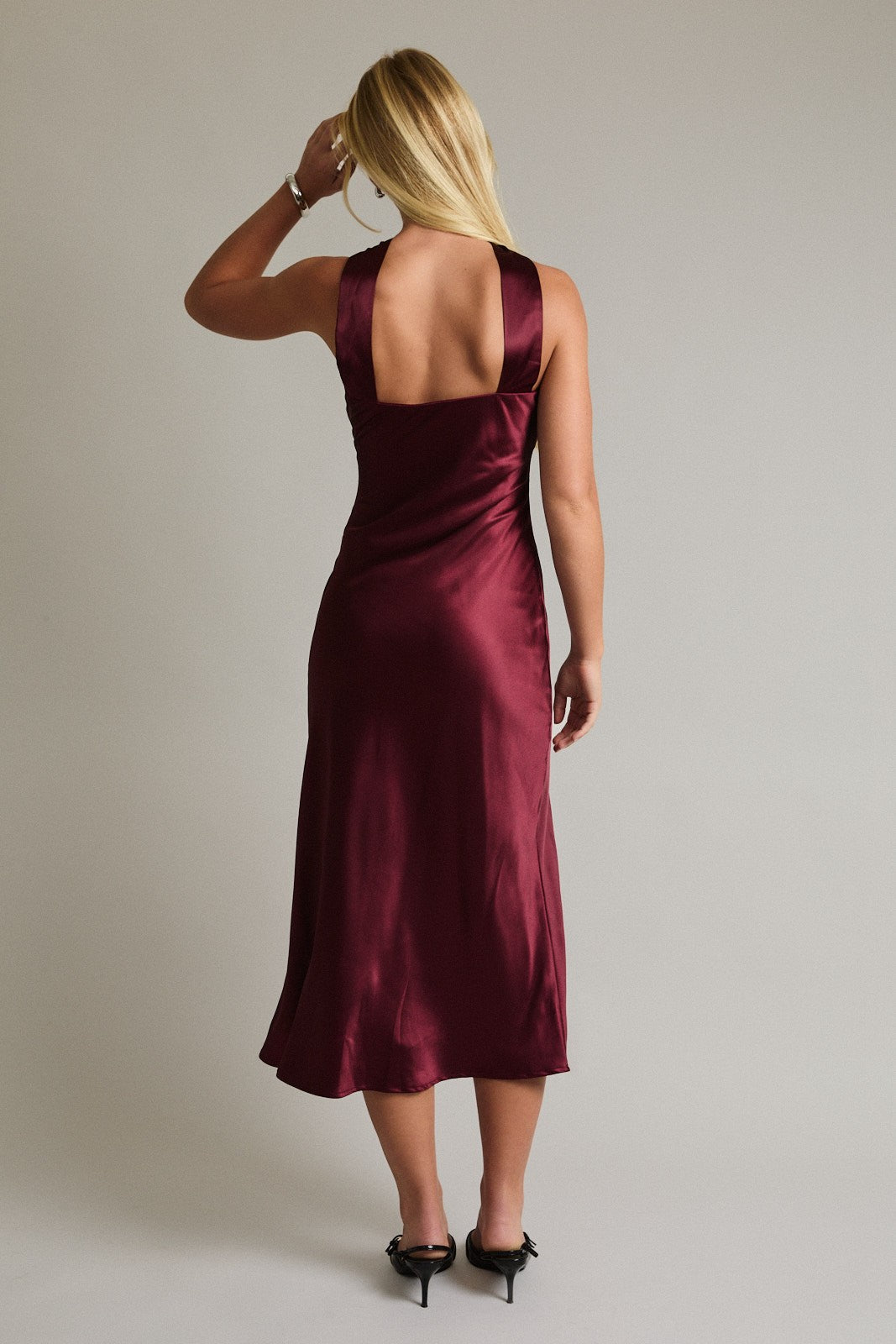 Elysian Scarf Satin Midi Dress - Burgundy