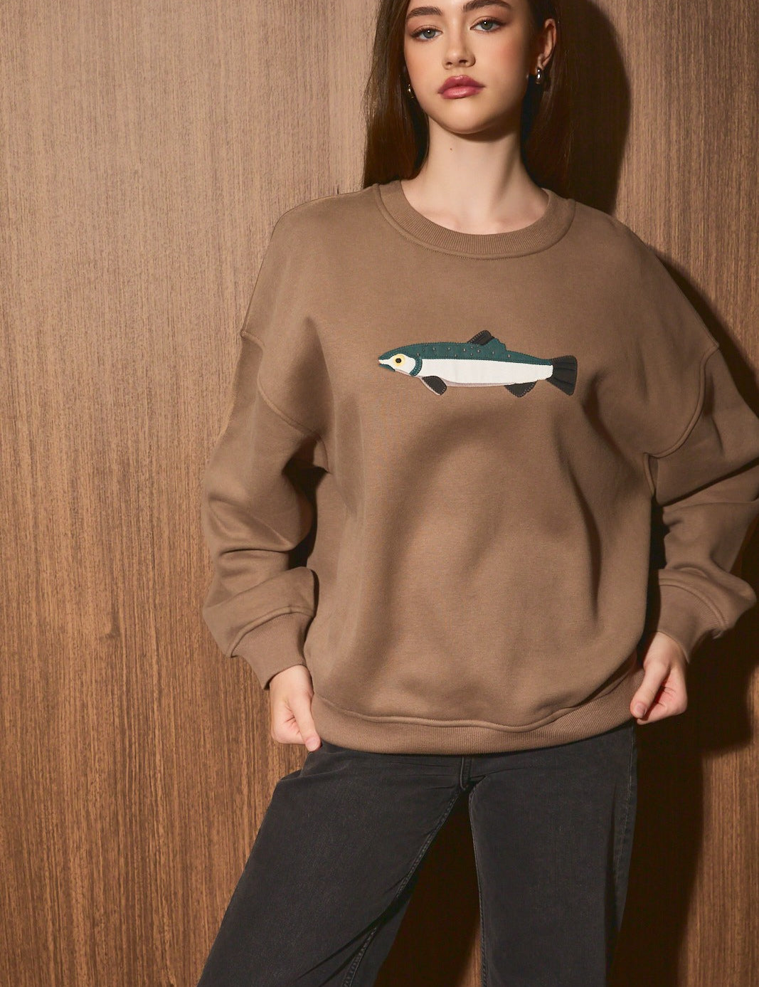 Fish Market Graphic Sweatshirt in Mocha — product photo 02