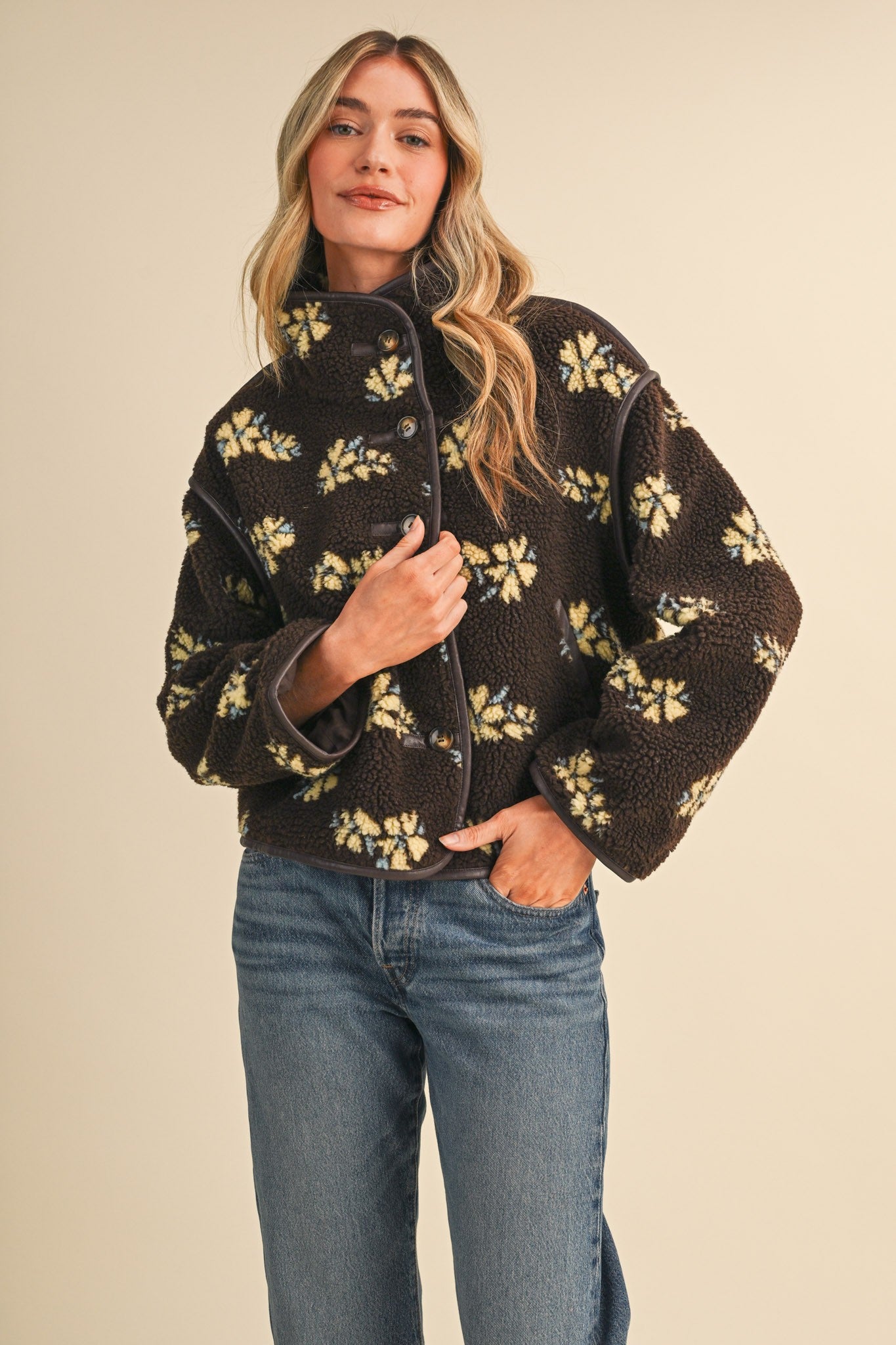 Fleur Lodge Floral Sherpa Jacket in Brown Floral, photo 7
