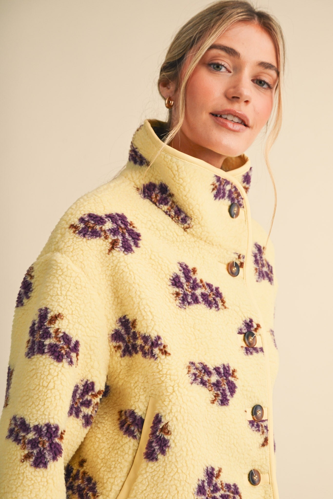 Fleur Lodge Floral Sherpa Jacket in Lemon Floral, photo 1