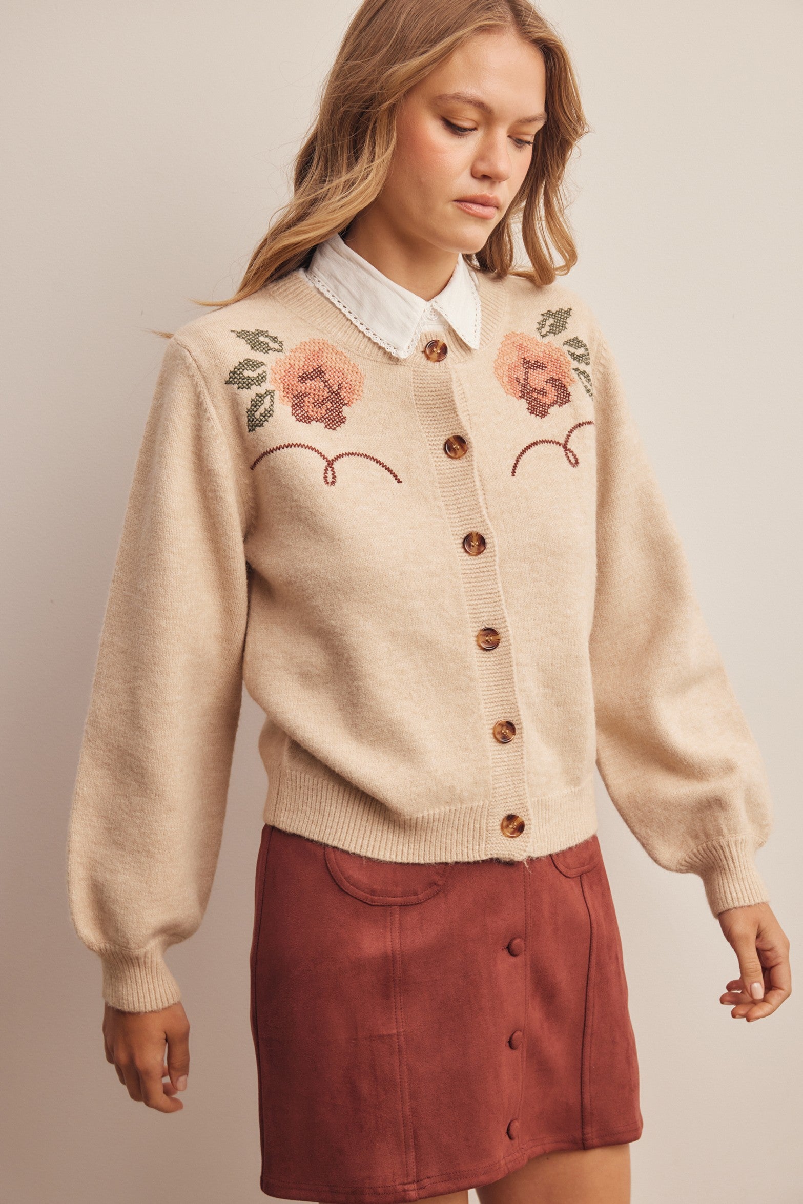 Florentine Floral Embroidered Cardigan in Ecru, photo 6