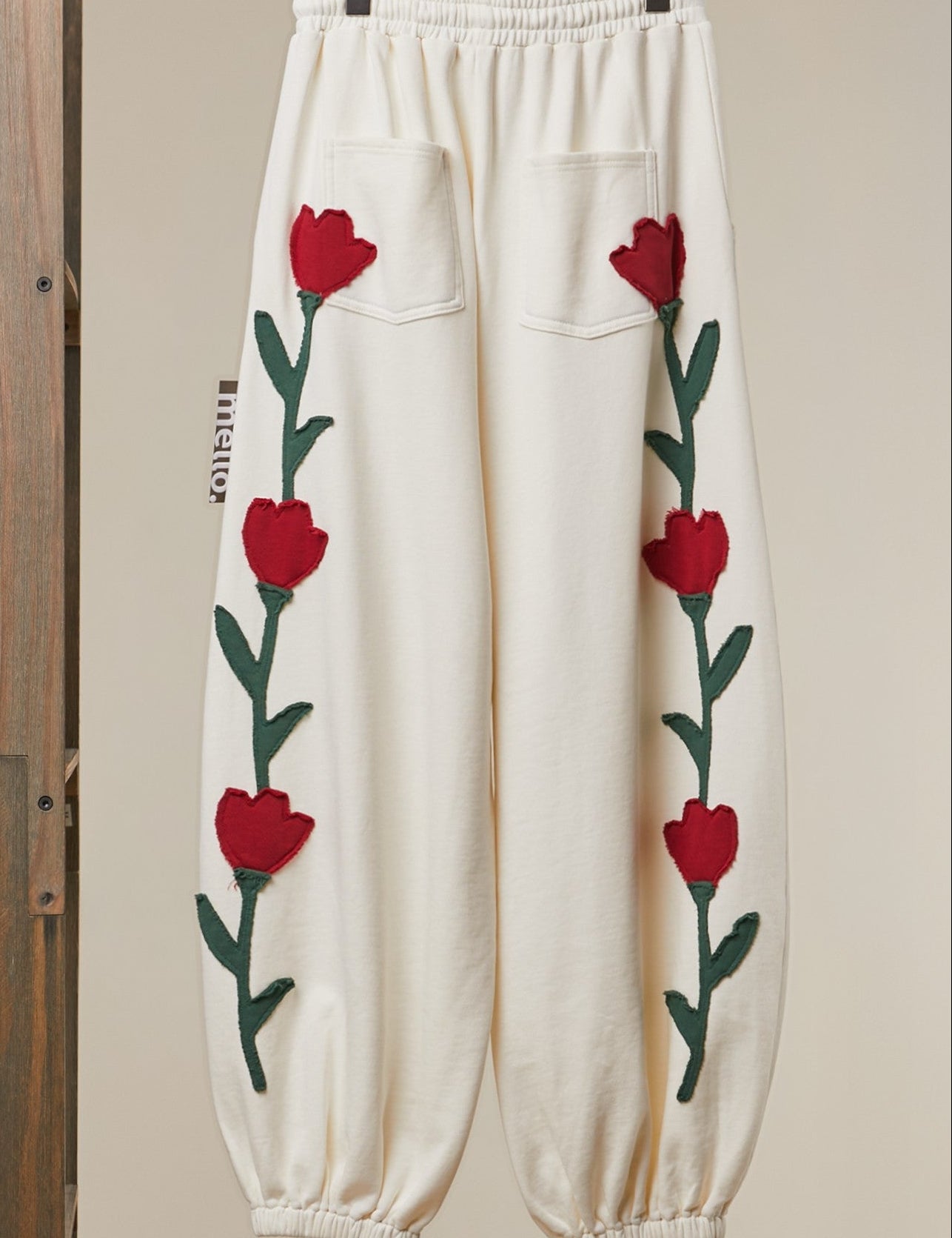 Heart Vine Graphic Jogger Pants in Off White - product photo 2
