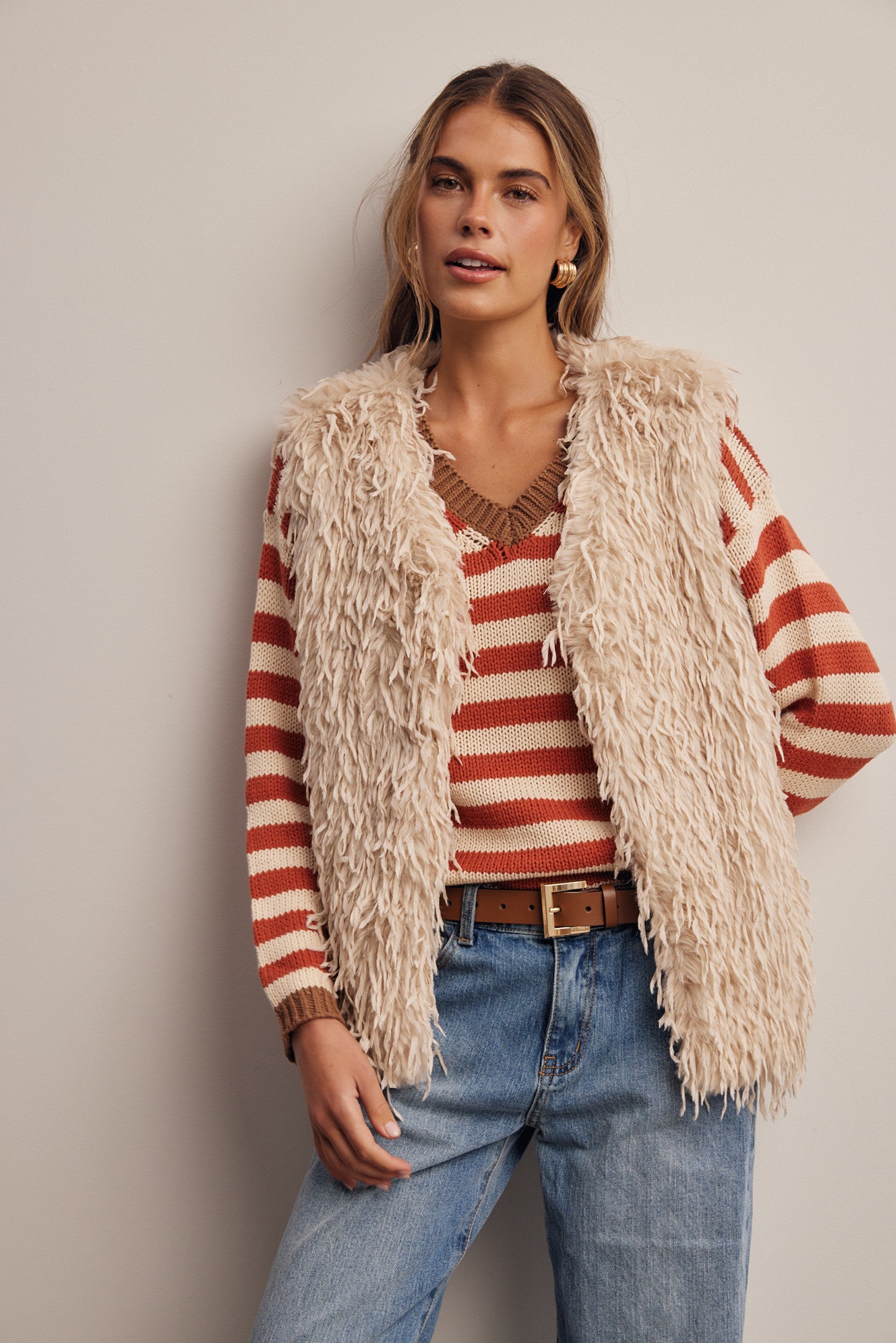 Hearthwood Shaggy Faux Fur Vest in Ecru, photo 5