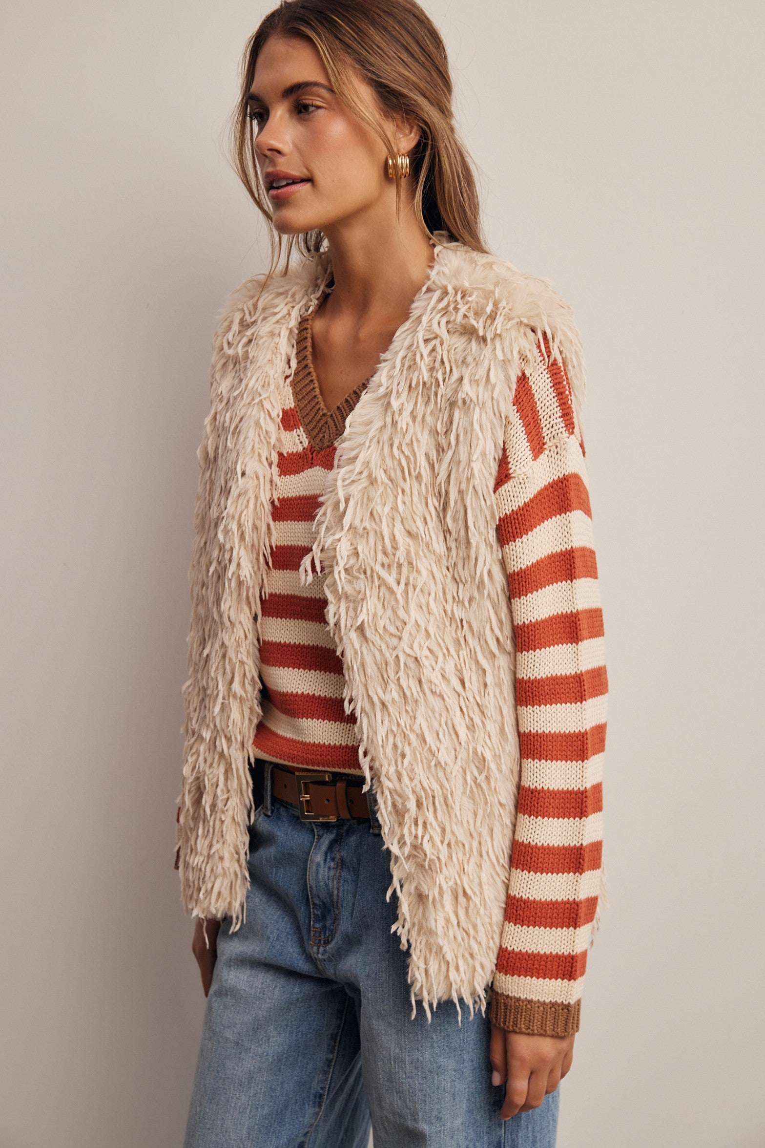 Hearthwood Shaggy Faux Fur Vest in Ecru, photo 11
