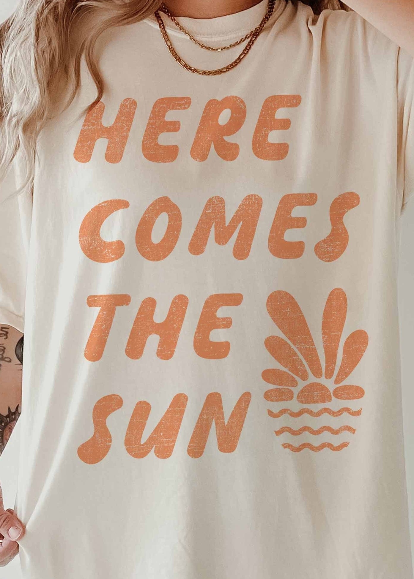 Here Comes The Sun Graphic Tee - Westly