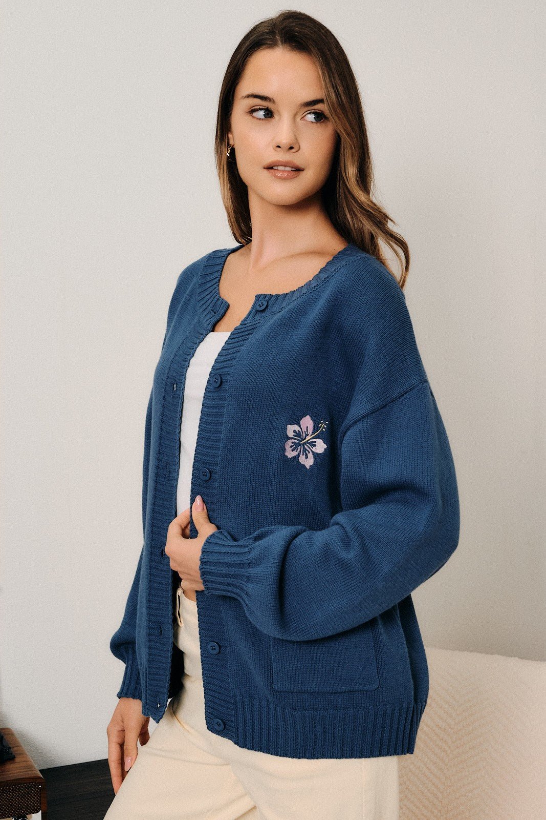 Hibiscus Hideaway Knit Cardigan - Westly