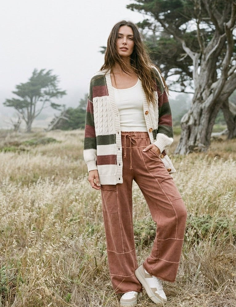 Highlands Colorblock V - Neck Knit Cardigan - Westly