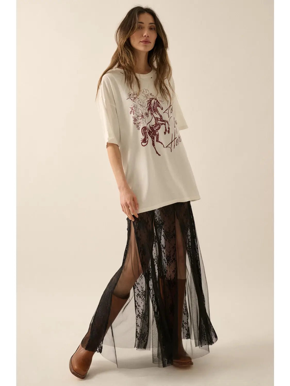 Hold Your Horses Distressed Oversized Graphic Tee - Westly