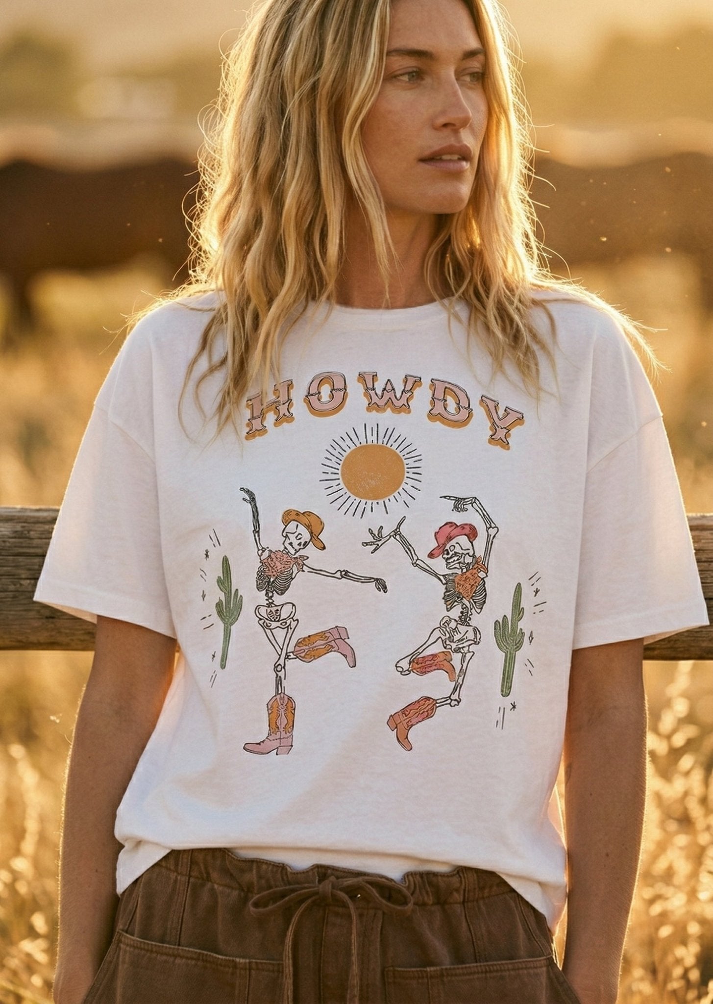 Howdy Western Cowboy Graphic Tee - Westly
