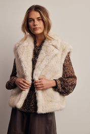 Inverness Collared Faux Fur Vest - Westly