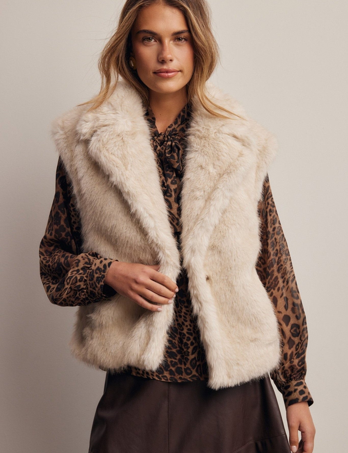 Inverness Collared Faux Fur Vest - Westly