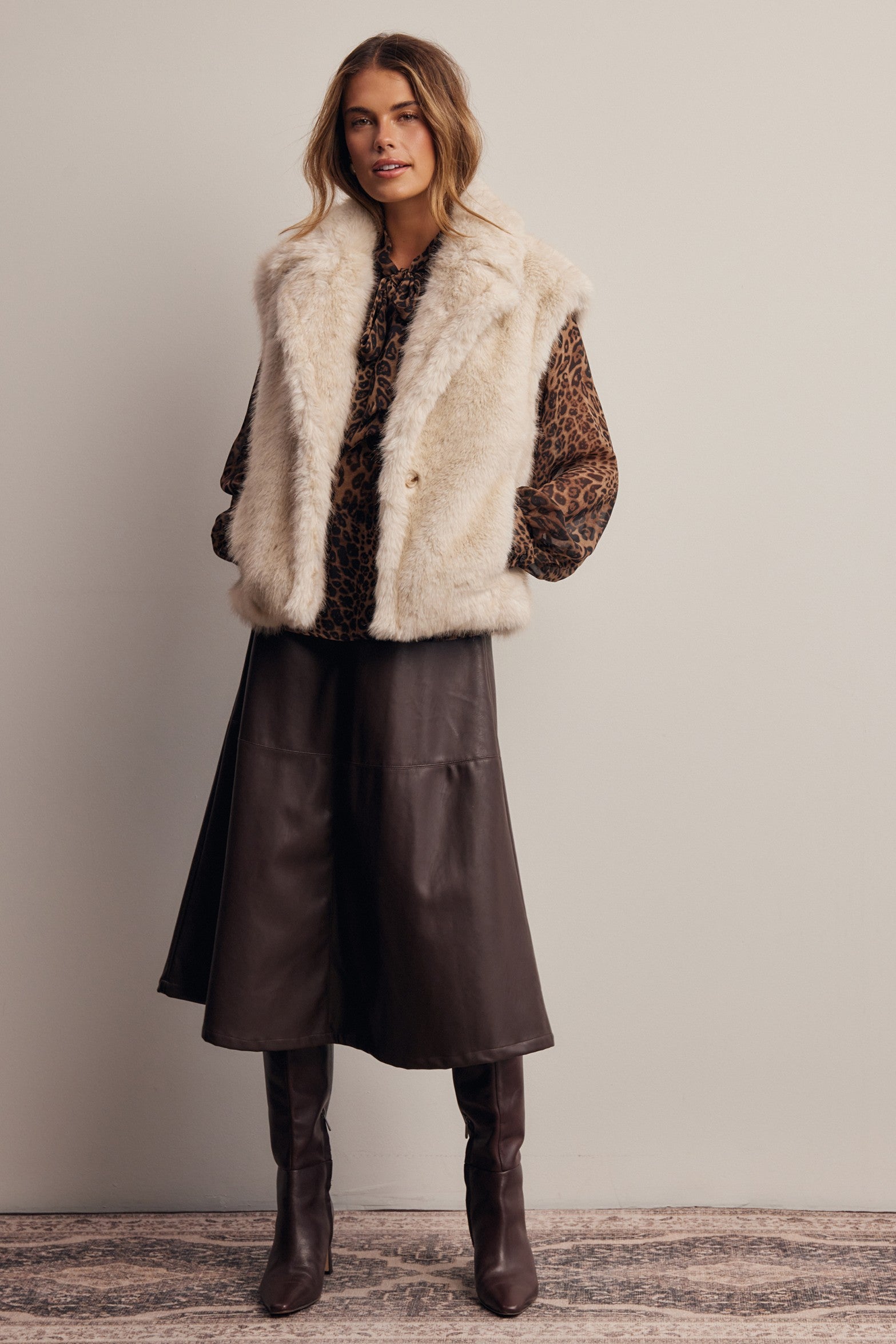 Inverness Collared Faux Fur Vest in Ash, photo 12