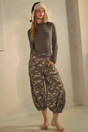 Jada Acid Washed Camo Print Cropped Joggers - Westly