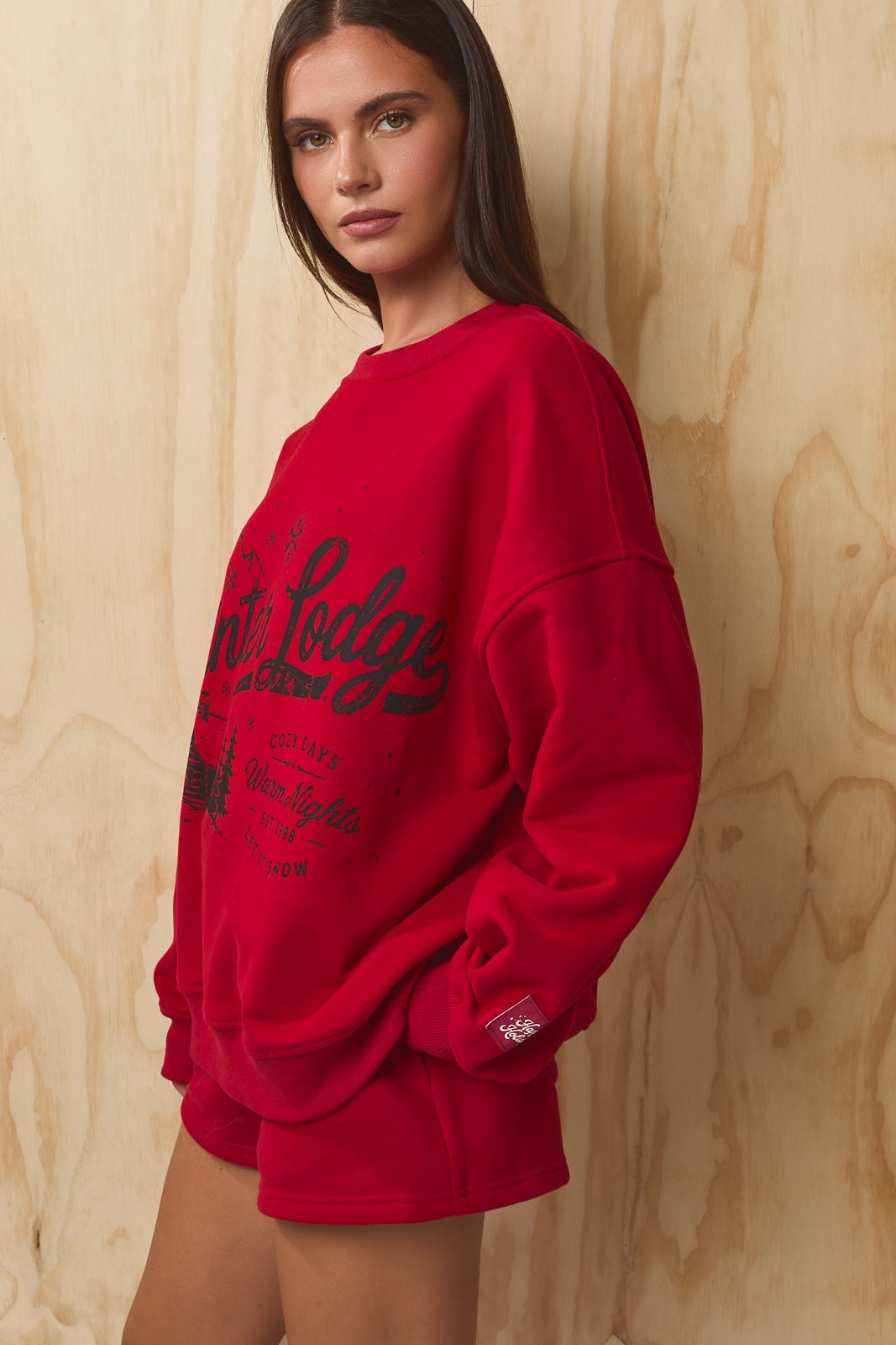 Juniper Lodge Graphic Sweatshirt - Red