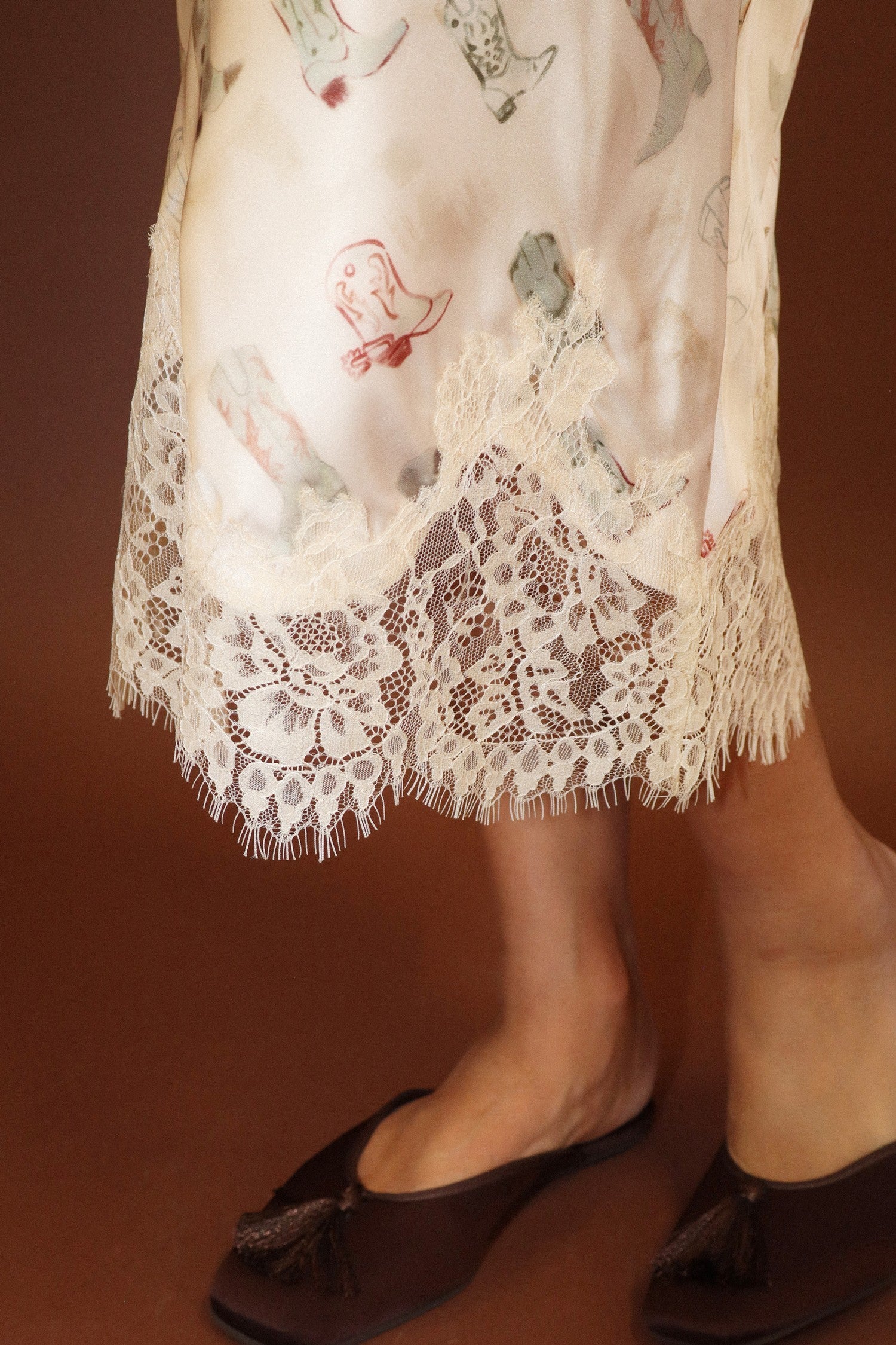 Laredo Cowboy Boot Lace Midi Skirt - Ecru