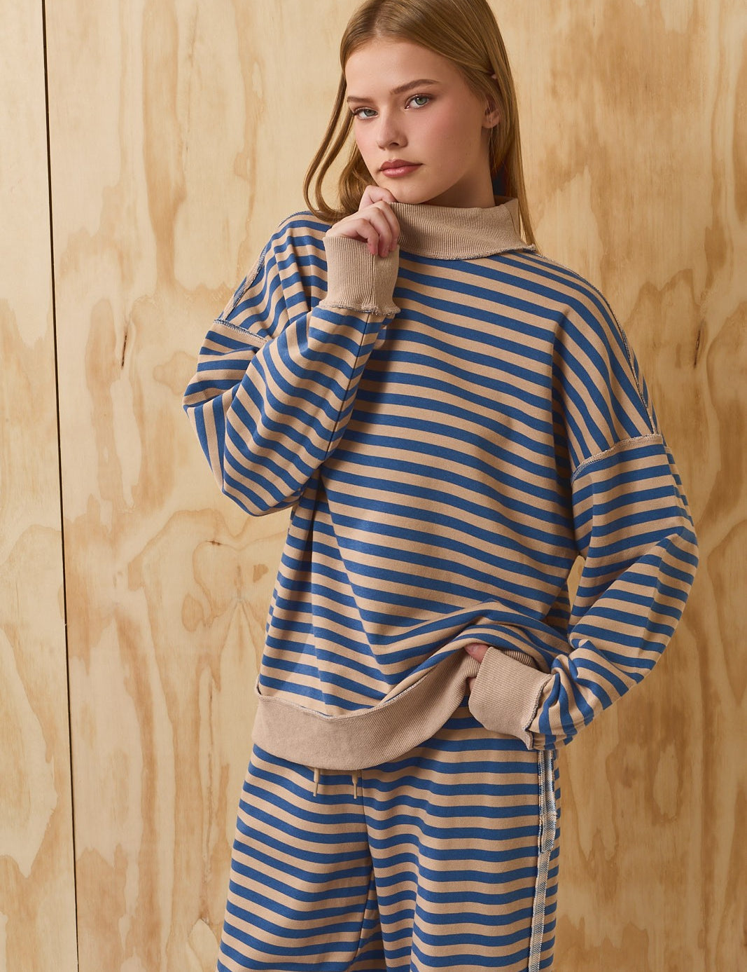 Leisureline Mock Neck Sweatshirt - Tan Blue Stripe