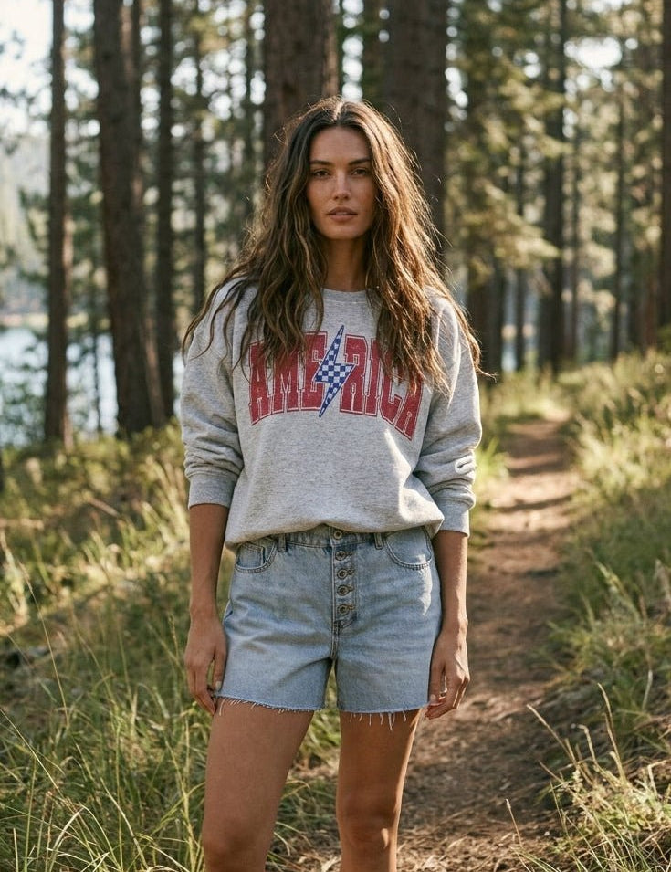 Lightning Bolt America Graphic Sweatshirt - Westly
