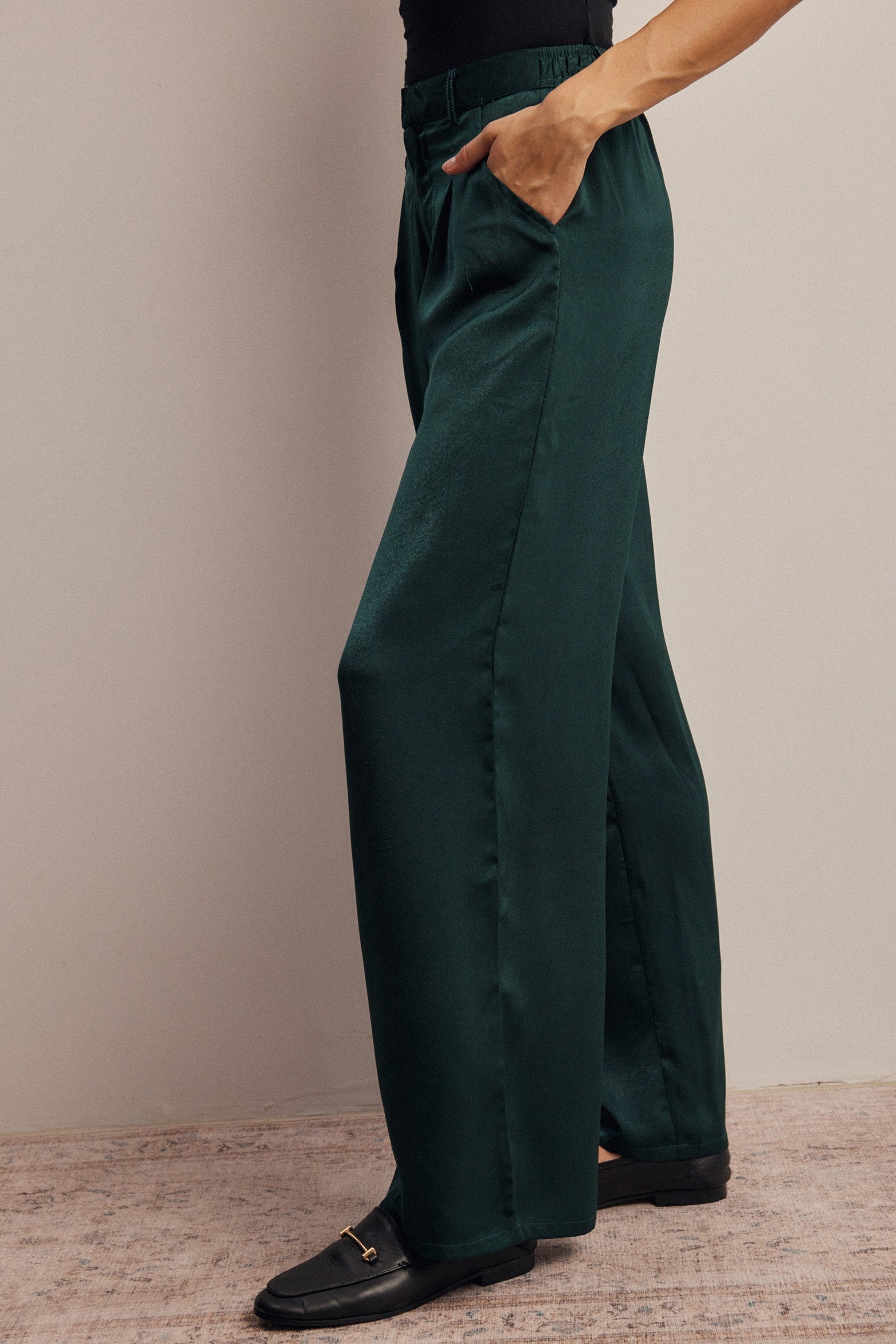 Limelight Satin Pleated Wide Leg Pants in Deep Green, photo 5