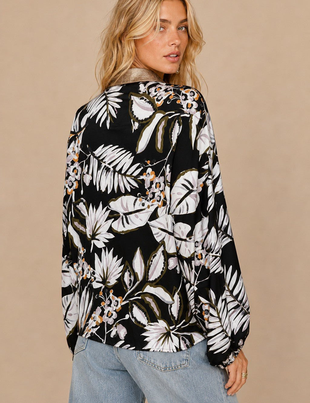Linds Metallic Trim Botanical Blouse - Westly