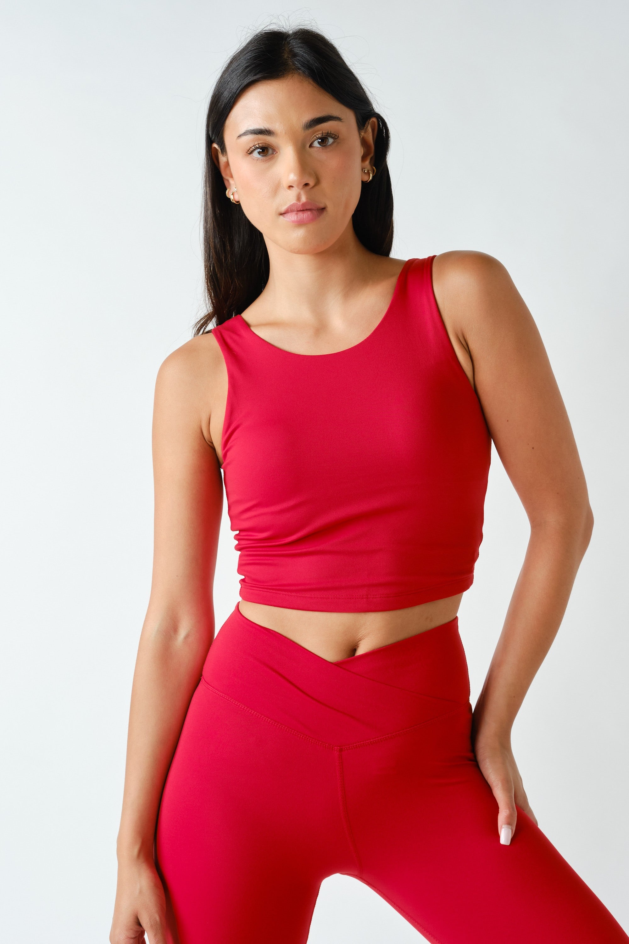 Lithe Scoop Neck Active Tank in Smitten Cherry, photo 1