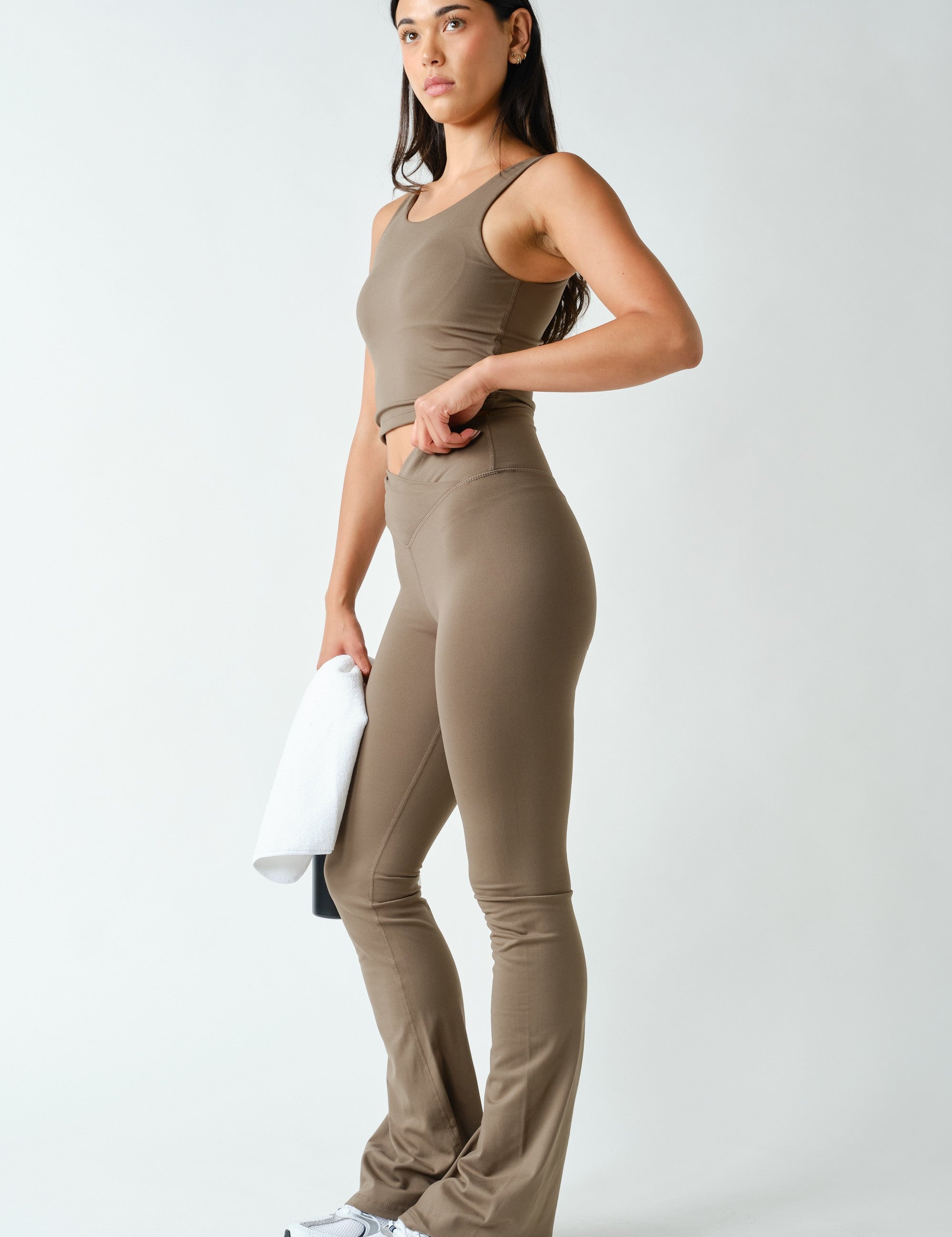 Lithe Scoop Neck Active Tank in Truffle, photo 2