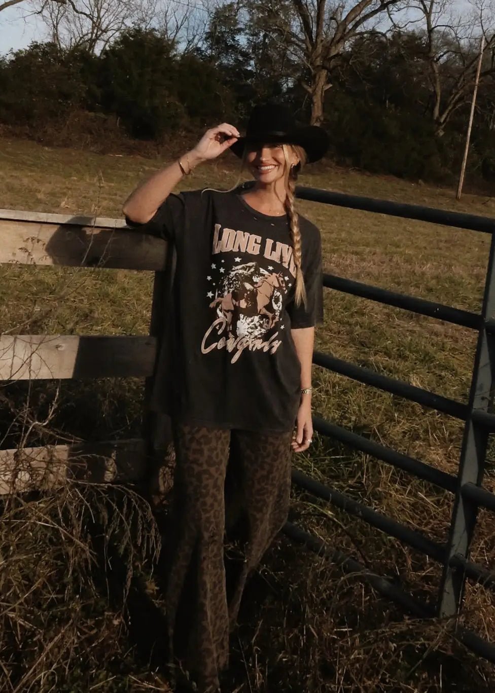 Long Live Cowgirls Vintage - Wash Graphic Tee - Westly