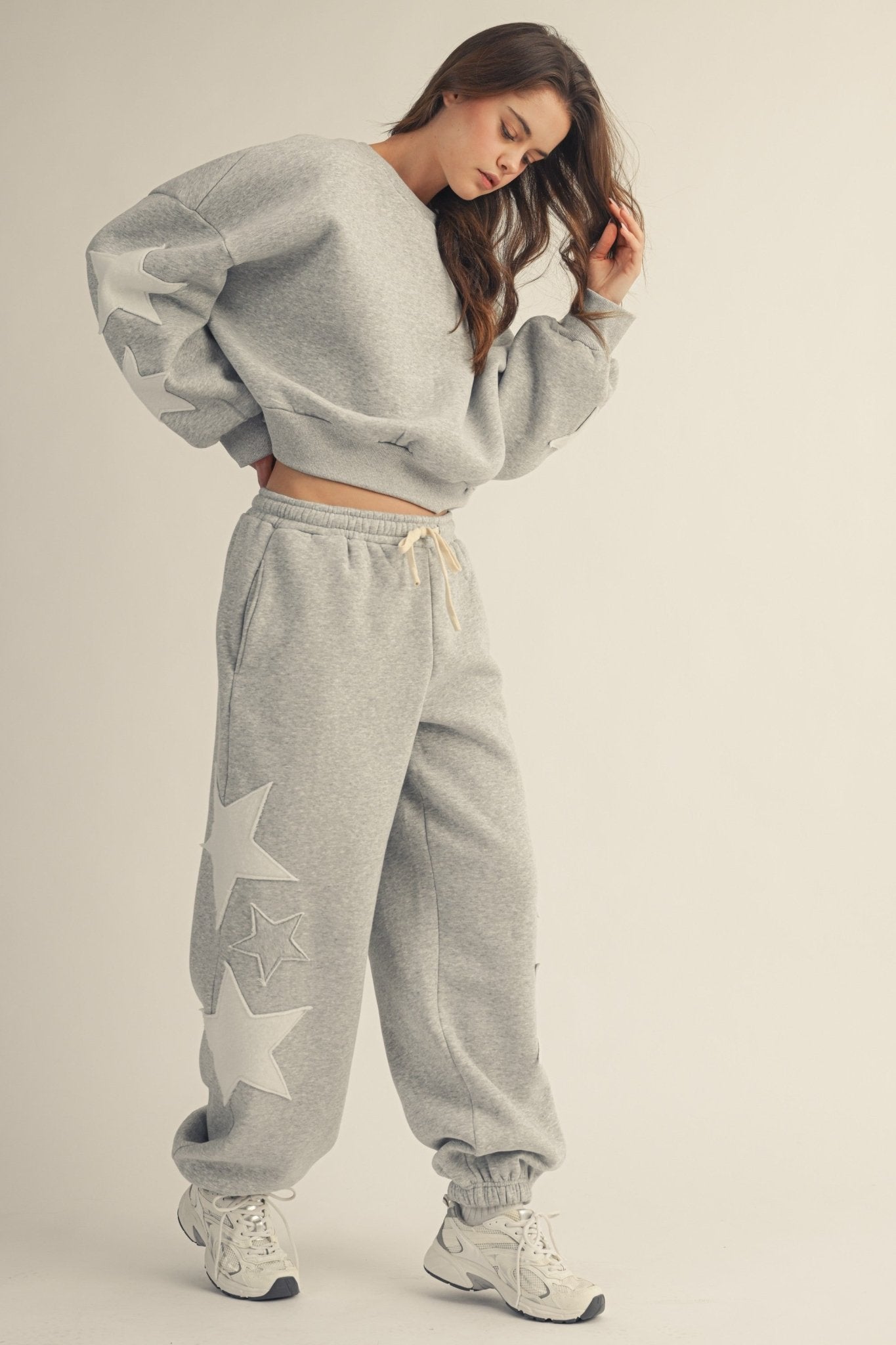 Maya Star Accenet Relaxed Sweatshirt - Westly
