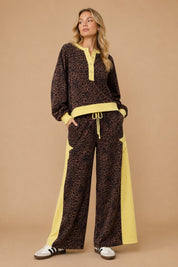 Meteor Shower Star Panel Leopard Wide Leg Pants in Leopard Yellow Combo, photo 4