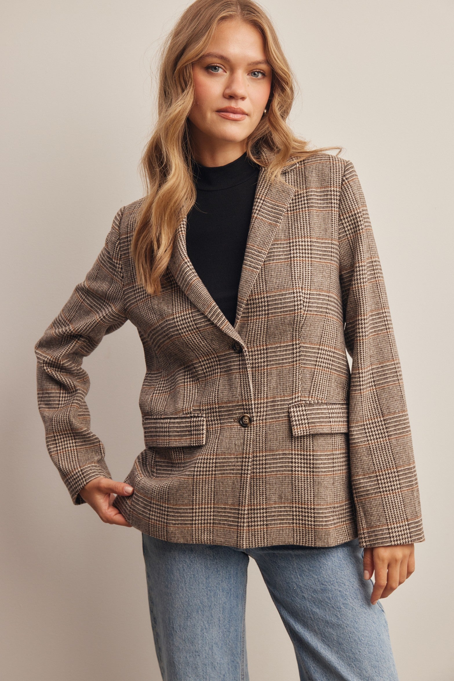 Montvale Plaid Tailored Blazer in Brown, photo 3