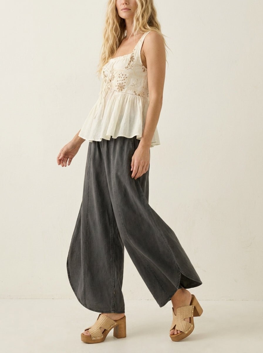 Moon Tide Mineral Wash Tulip Relaxed Fit Pants - Westly