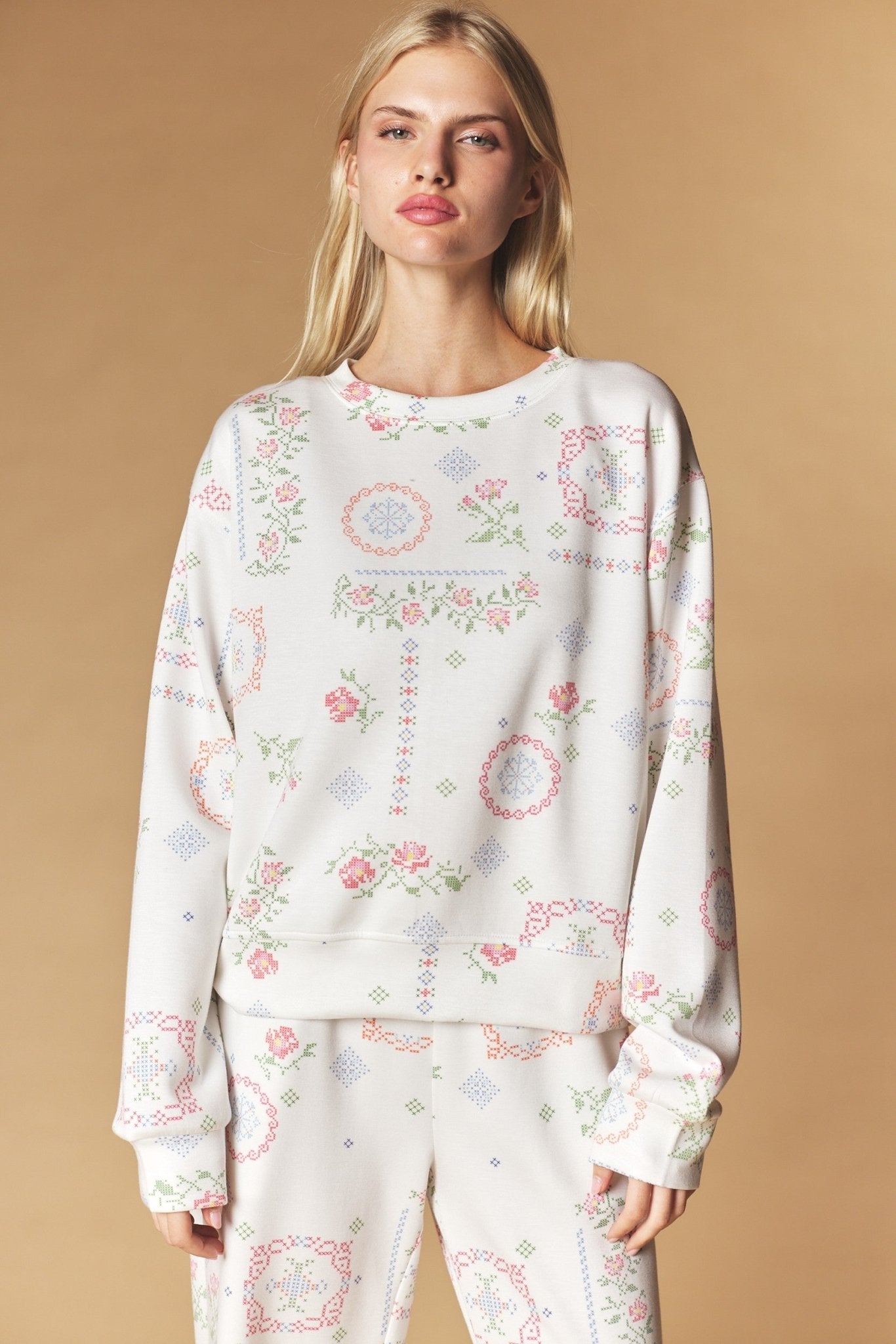 Needlework Floral Lounge Set - Westly
