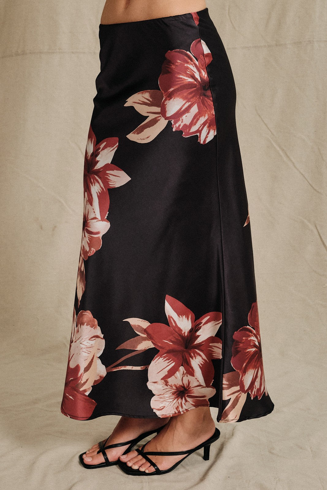 Nightbloom Floral Satin Midi Skirt - Black Mauve Floral