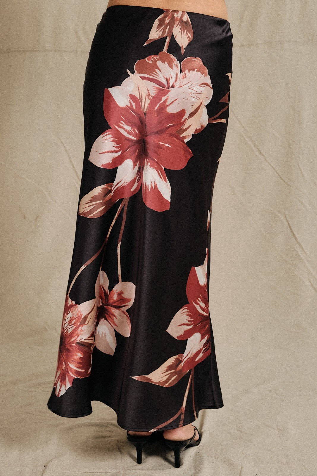 Nightbloom Floral Satin Midi Skirt - Black Mauve Floral