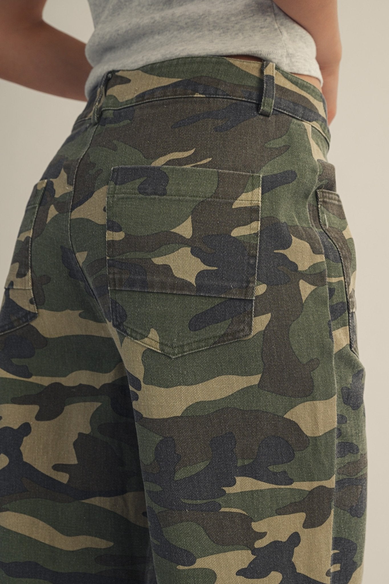 Nomad Classic Fit Camo Pants - Westly