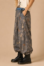 Oak Creek Denim Trim Camo Joggers - Westly