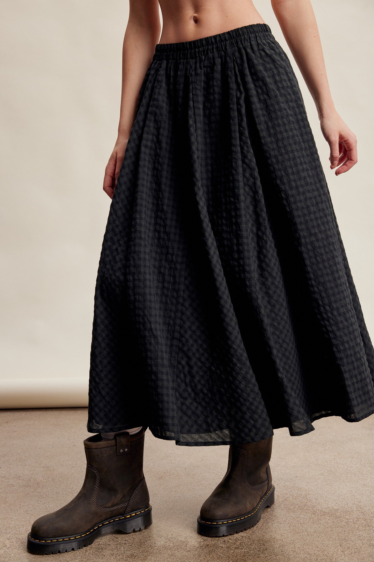 Oak Terrace Gingham Maxi Skirt in Deep Green - product photo 9