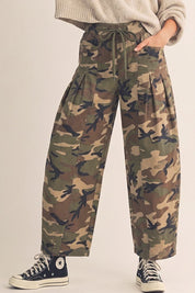 Outlander Relaxed Washed Wide Leg Camo Pants - Westly
