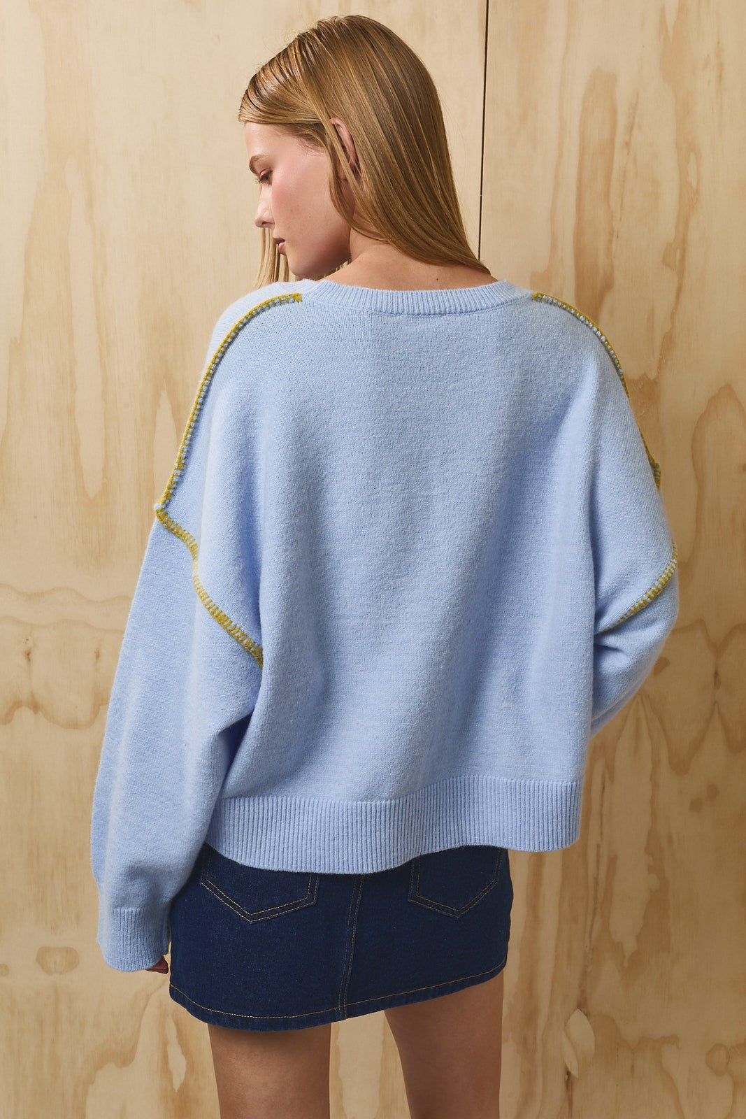 Outline Contrast Stitch Sweater - Light Blue Light Green