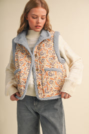 Paisley Passage Sherpa Lined Paisley Vest in Cream Paisley, photo 3