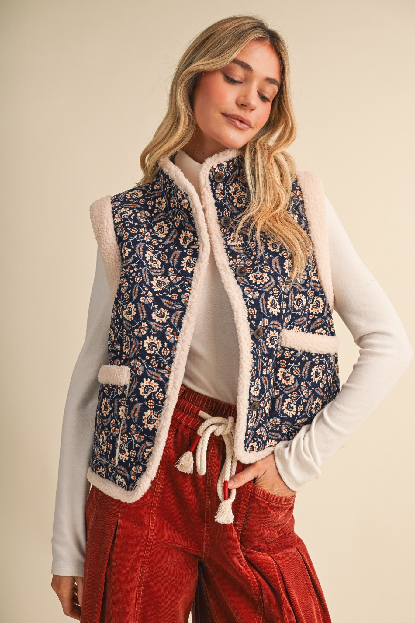 Paisley Passage Sherpa Lined Paisley Vest in Navy Paisley, photo 1