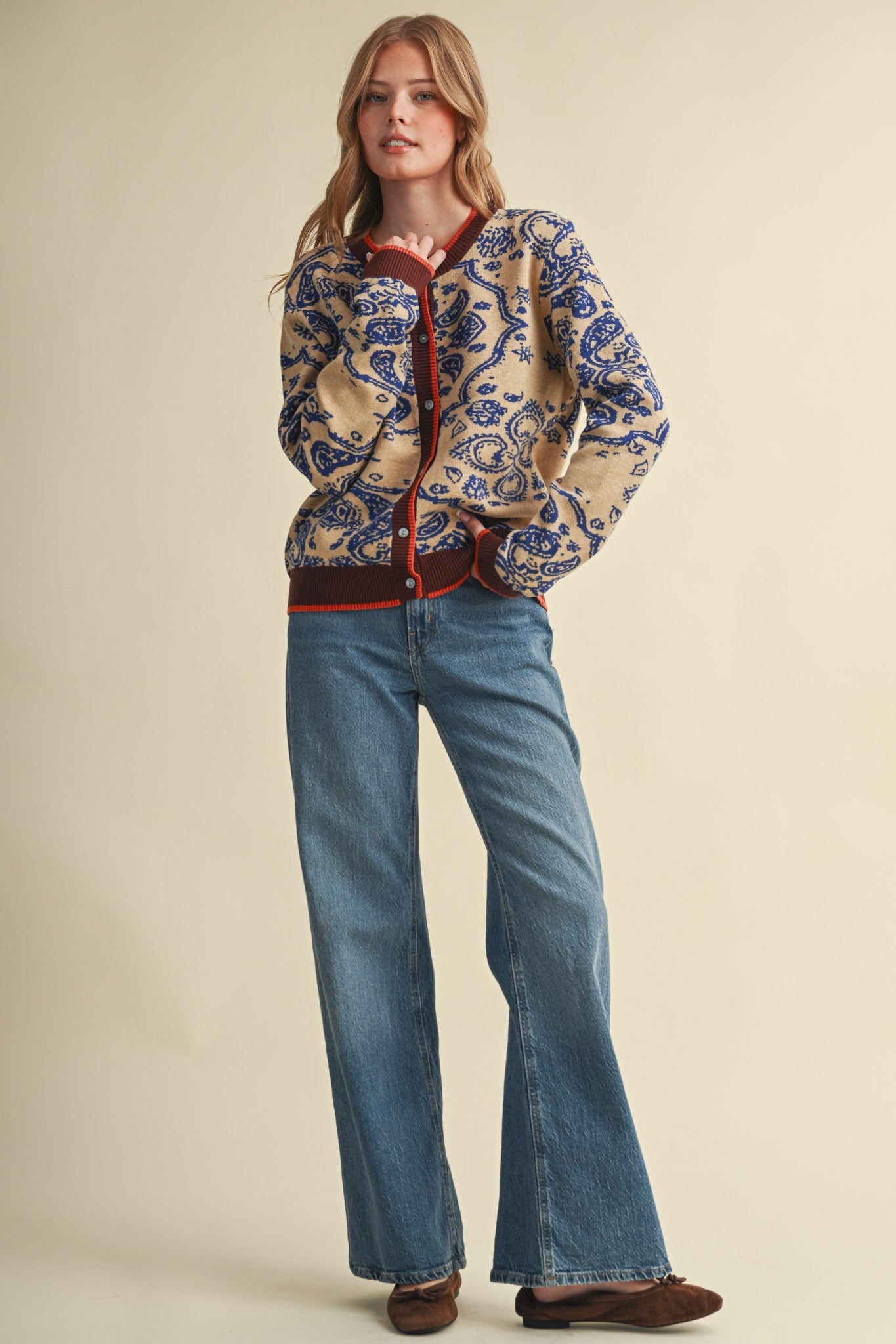 Paisley Portrait Contrast Trim Paisley Cardigan in Brandy Blue, photo 7
