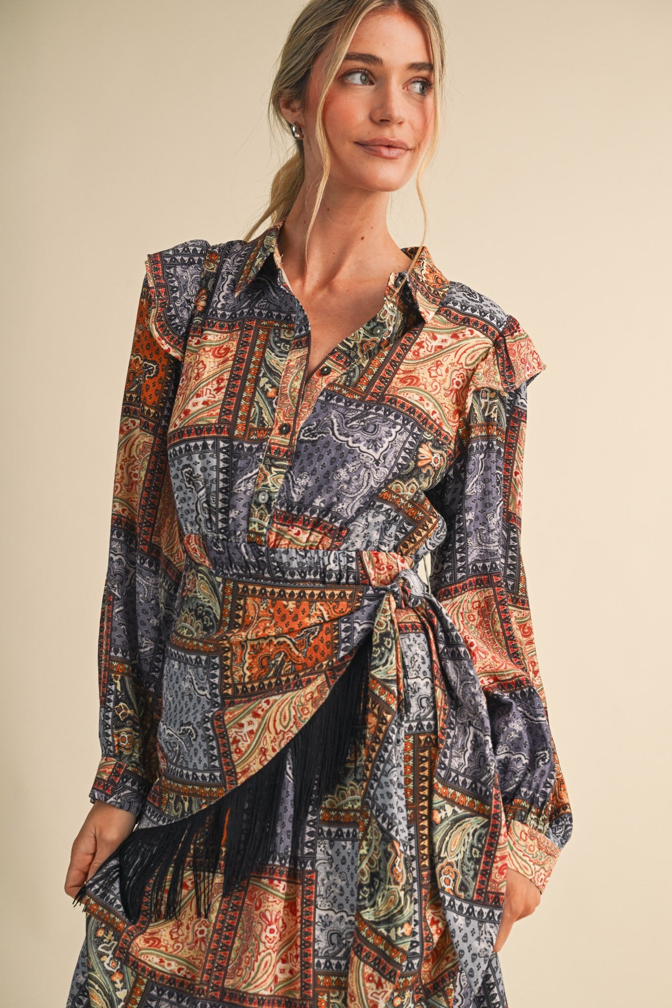 Patchwork Ballad Fringe Sash Printed Midi Dress in Pigeon Multi Patchwork, photo 1