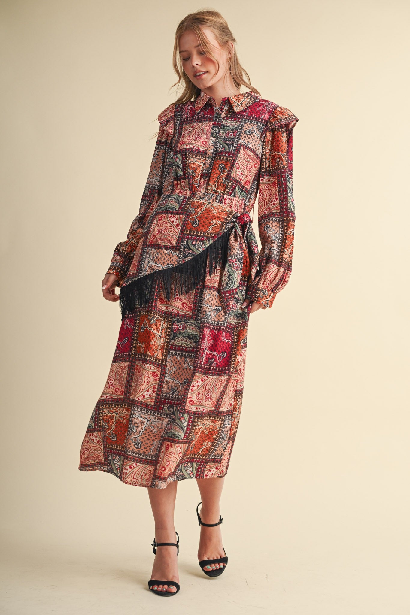 Patchwork Ballad Fringe Sash Printed Midi Dress in Rust Multi Patchwork, photo 5