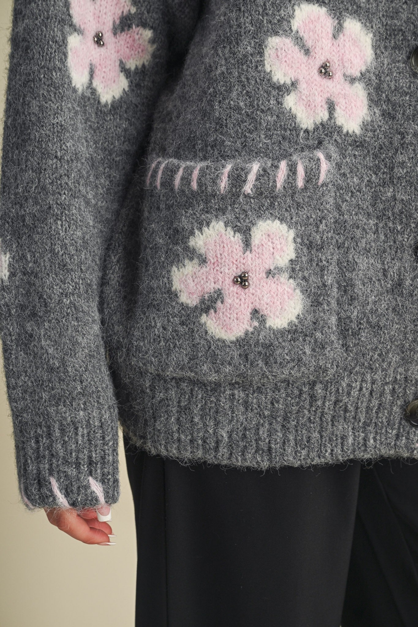 Petal Patches Blanket Stitch Floral Cardigan in Dark Grey Pink, photo 10