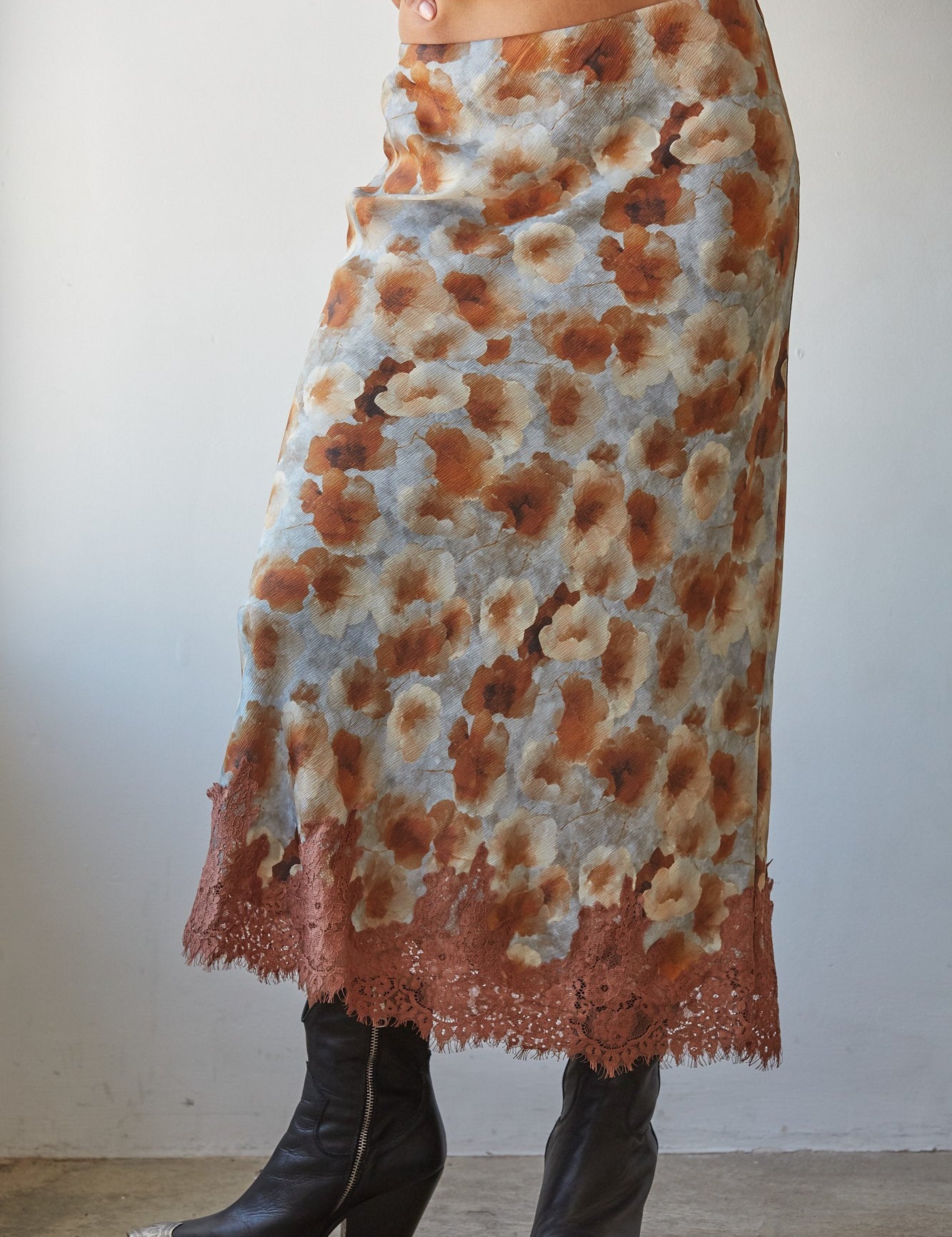 Petal Sketch Lace Trim Midi Skirt in Grey Camel - product photo 1