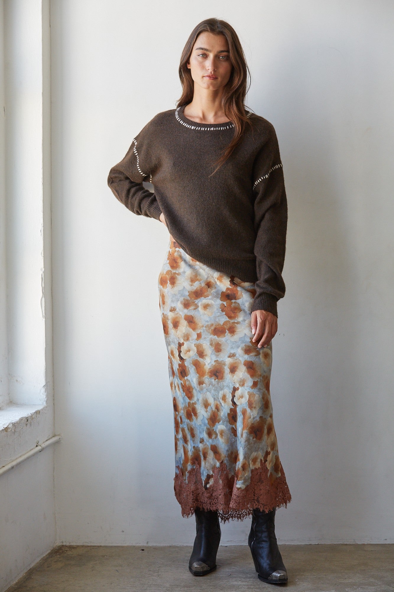 Petal Sketch Lace Trim Midi Skirt in Grey Camel - product photo 2