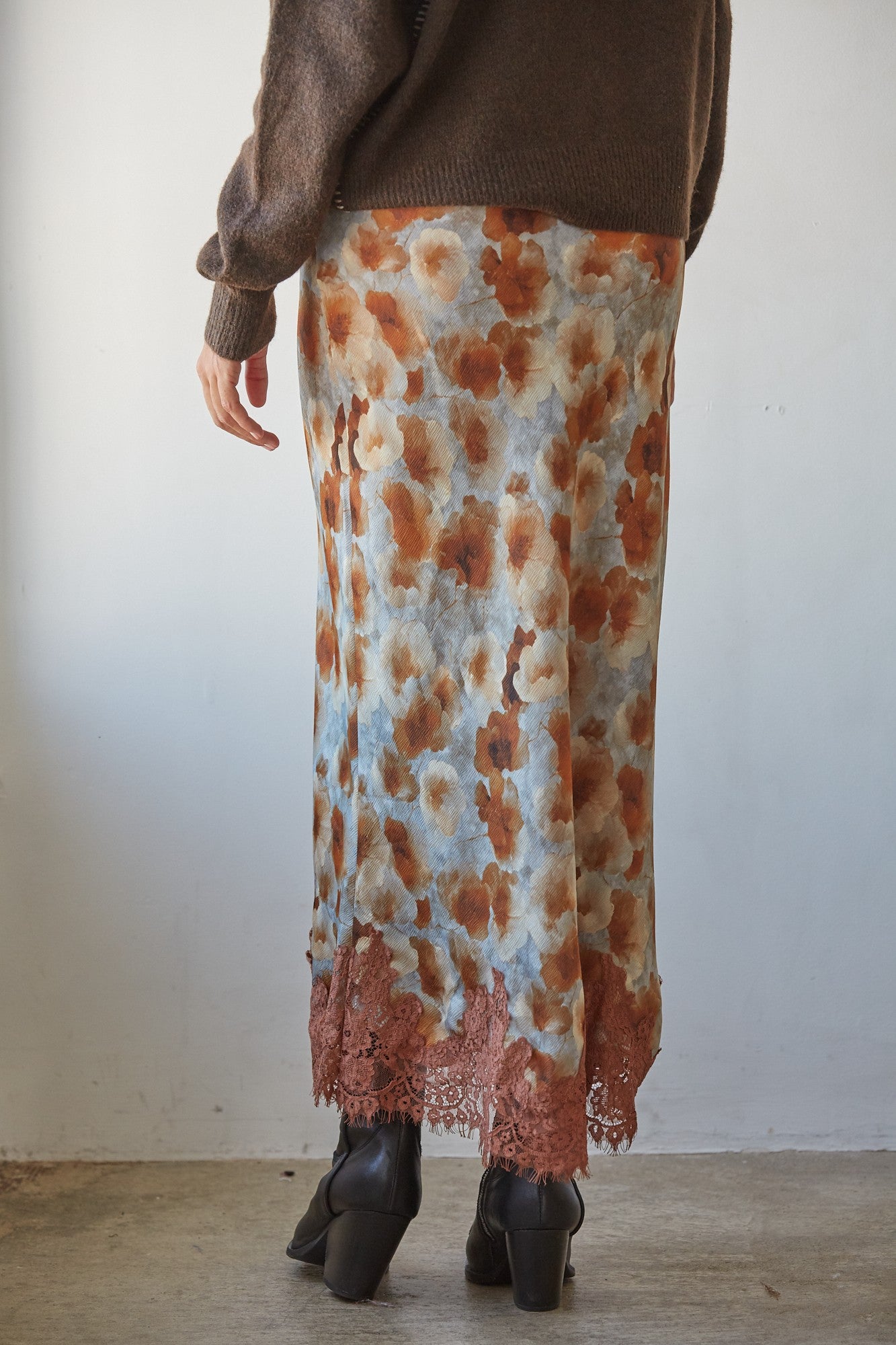 Petal Sketch Lace Trim Midi Skirt in Grey Camel - product photo 3