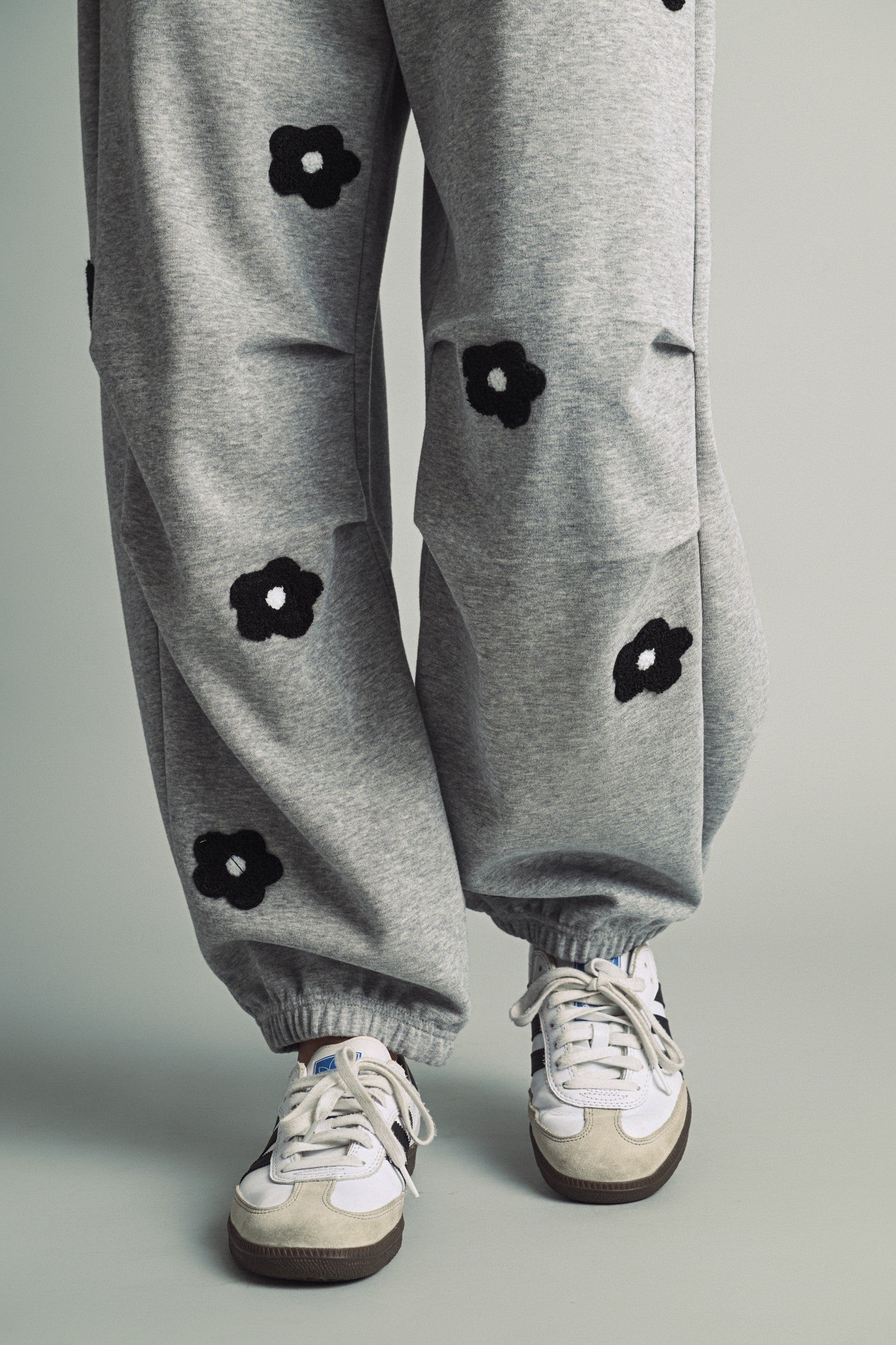 Petalplay Flower Patch Sweatpants - Heather Grey